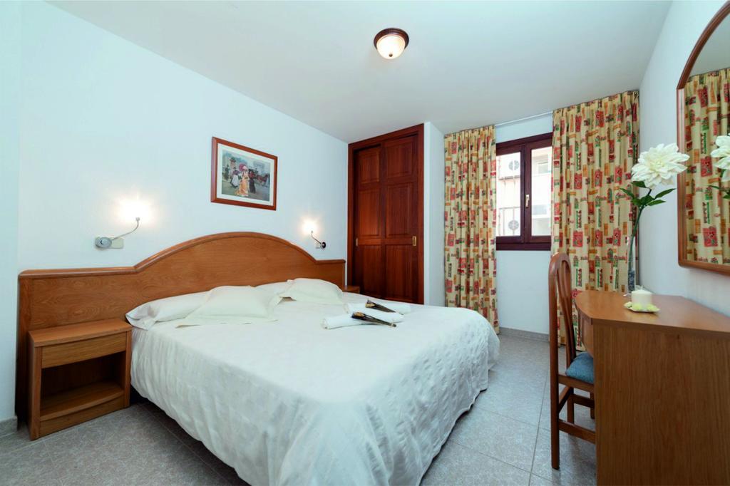 Apartamentos Xaloc HRC Cala Millor  Habitación foto